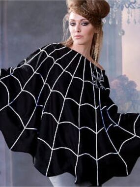 Grandinroad Spider Web Poncho (black)